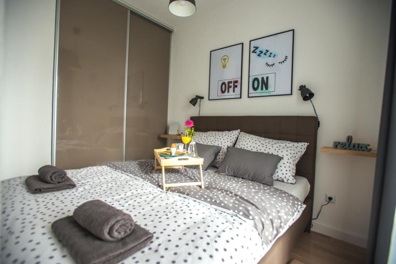 Studio Apartman Dakovo In ภายนอก รูปภาพ