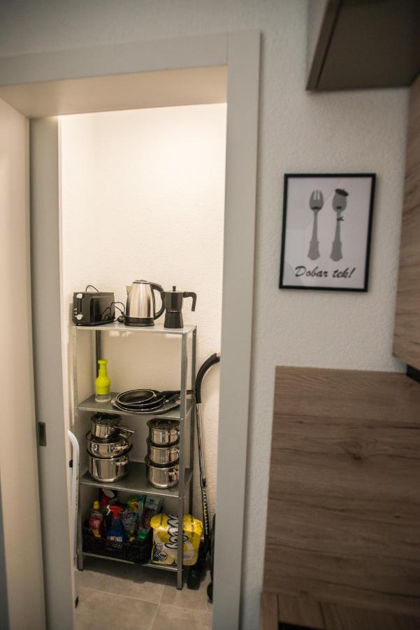 Studio Apartman Dakovo In ภายนอก รูปภาพ