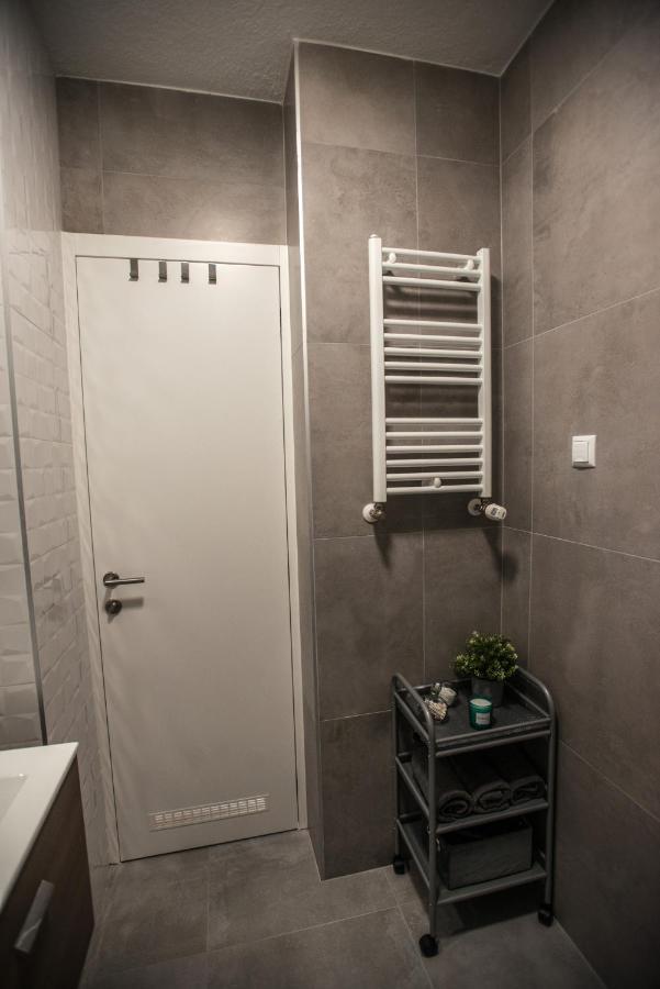 Studio Apartman Dakovo In ภายนอก รูปภาพ