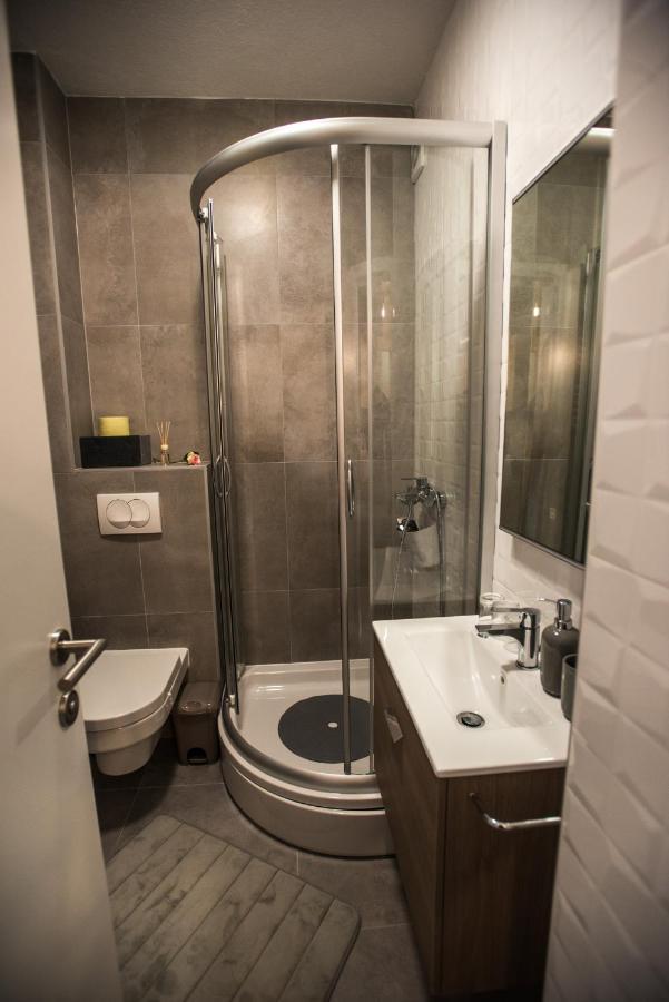 Studio Apartman Dakovo In ภายนอก รูปภาพ
